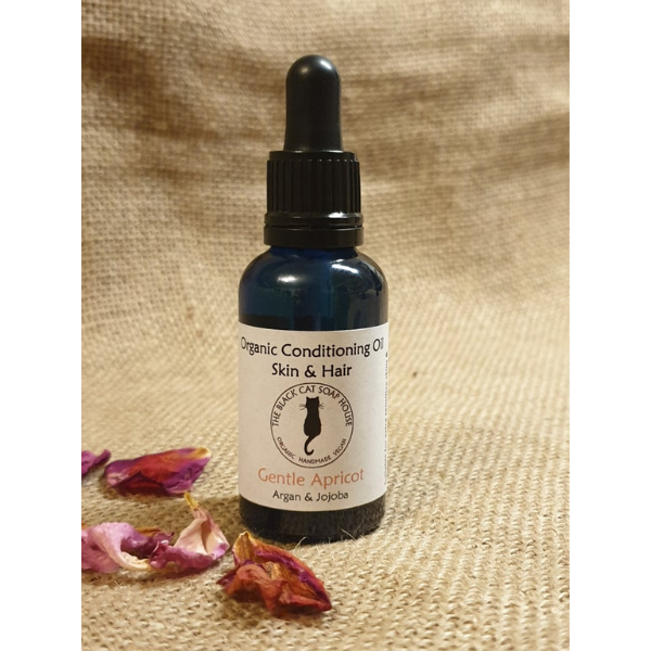 Organic conditioning oil for scalp, skin and hair Apricot