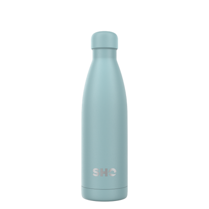 Insulated reusable bottle in Arctic mist (an icy pale blue)