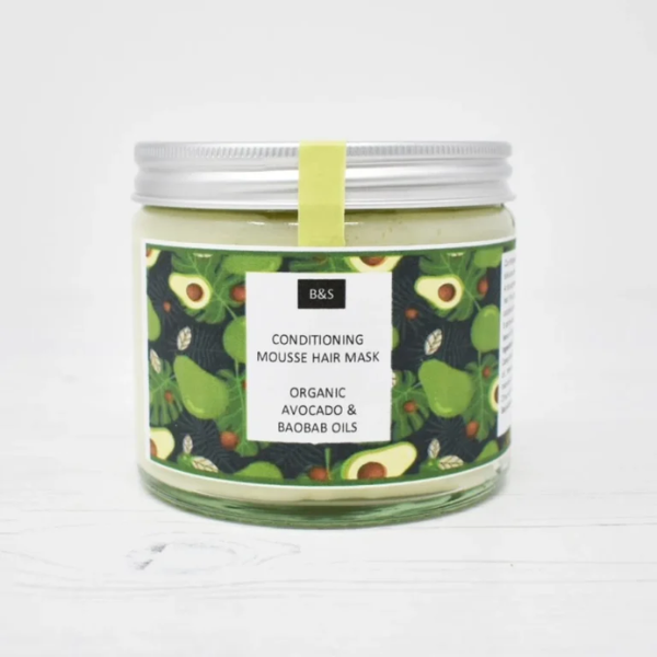 Bain and Savon conditioning mousse hair mask in glass jar with aluminium lid