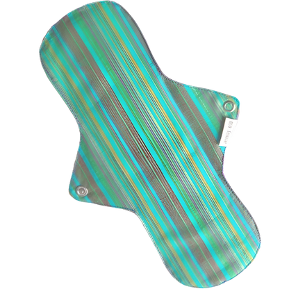 Eco Femme day pad plus vibrant showing back of pad with green stripes