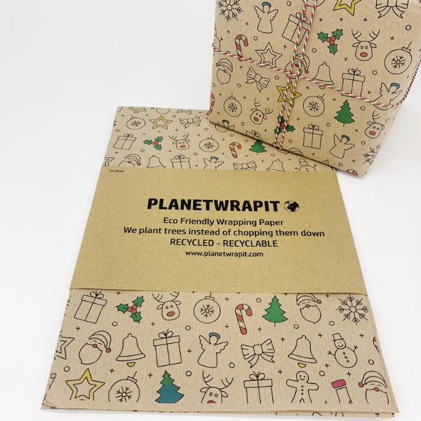 Eco-friendly wrapping paper Christmas fun - Natural - sheet beside a wrapped parcel