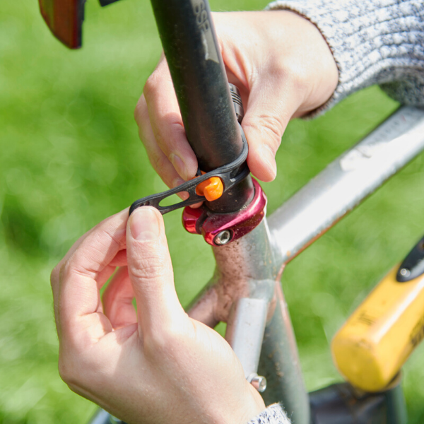 FixIts mouldable eco-plastic bike fix