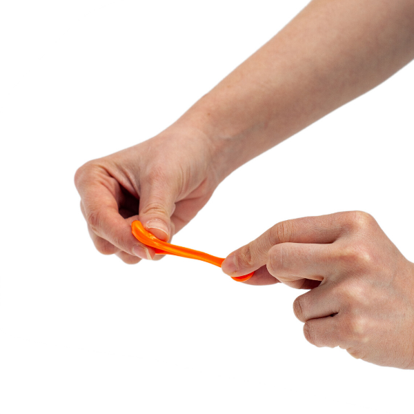 FixIts mouldable eco-plastic in use