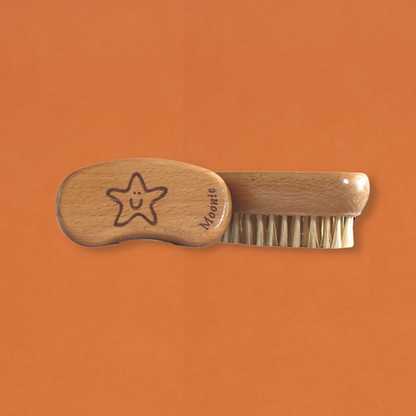 Eco-friendly kids' nail brush Smiley starfish design
