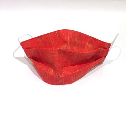 Reusable face mask Christmas red - a bright shimmery red fabric