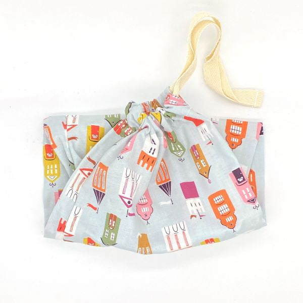 Reusable fabric bottle bag Village houses