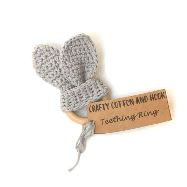 Baby teether grey with label