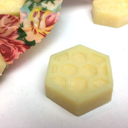 Eco-friendly wax wrap refresher kit